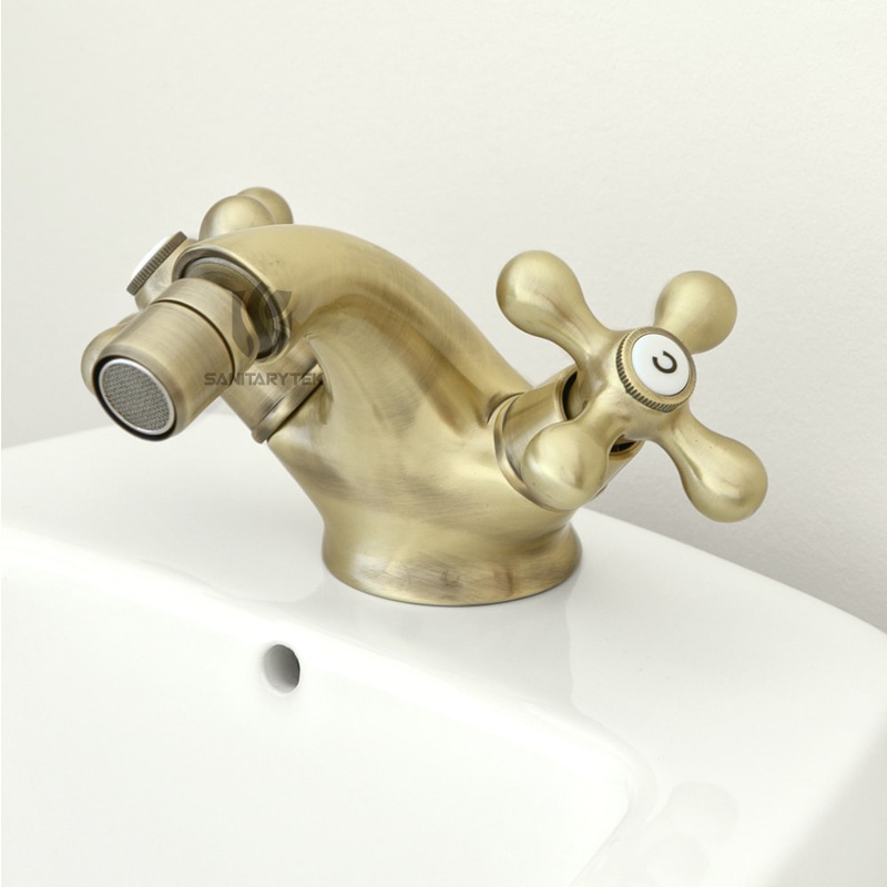 Single-hole bidet mixer with two handle