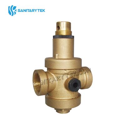 Brass pressure reducer with female connections and manometer holder
