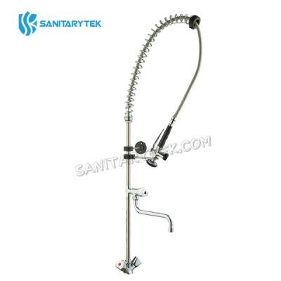 Pre-rinse unit with monobloc tap with swivel tap