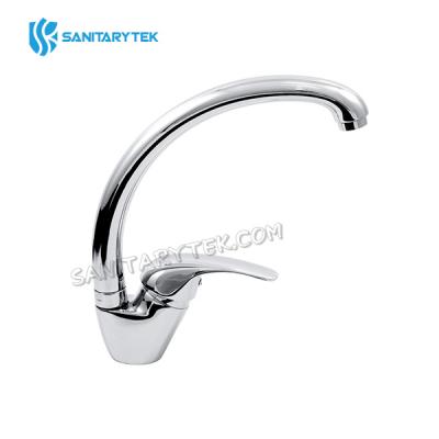 Sink faucet with swivel spout