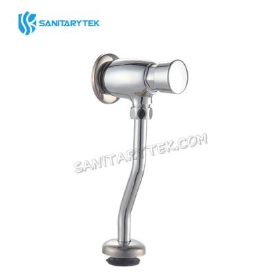 Wall-mounted urinal self-closing flush valve