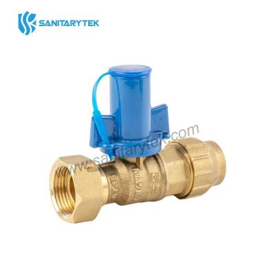 Anti-sheft lockable brass water meter ball valve with PE connection