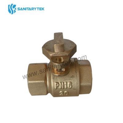 Brass ball valve with lockwing